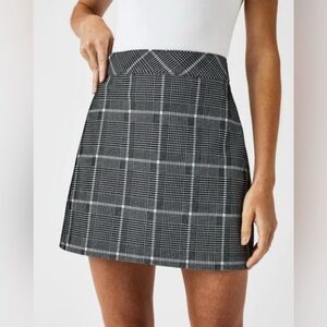 SPANX Skort The Perfect Mini Skirt 17" Classic Plaid Stretch w/Short Shaper Sz L
